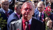 Ruski ambasador u Poljskoj poliven crvenom bojom