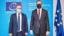 Aktiviranje prijave Kosova za Savjet Evrope obnavlja protivkampanju Srbije