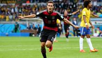 Mađarska slavila rekordnu pobjedu, Klose najbolji strijelac