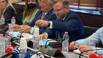 Abazi protiv Gërvalle-Schwarz: Ministarka u medijima, a ja sam šef spoljnopolitičkog odbora parlamenta