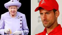 Englezi otkrili kako je kraljica ignorisala Đokovića u najtežem trenutku karijere