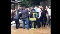 U Đakovici poplavljena bolnica, situacija ozbiljna i u Orahovcu
