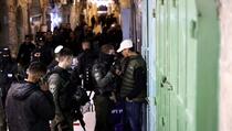 Izraelske snage ponovo upale u džamiju Al-Aksa, povrijeđeno šest osoba