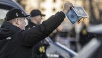 Švedska: Poništena odluka o zabrani protesta u kojima će se paliti Kur'an