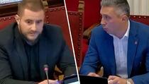 Burno u Skupštini Srbije: Obradović nazvao RS "srpskom državom", uslijedio verbalni okršaj sa Zukorlićem