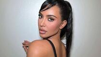 Kim Kardashian pokazala treću frizuru u mjesec dana, iznenadila novom promjenom