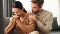 Istraživanje otkrilo da miris ženskih suza znatno smanjuje agresivnost kod muškaraca