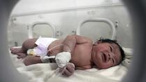 DOBILA IME AJA, ČUDO: Usvojena beba kojoj su roditelji stradali u Siriji!
