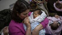 Na jugu Turske nakon dva razorna zemljotresa rođeno oko 6.500 beba