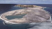 U Tihom okeanu se pojavilo novo ostrvo, na njemu pronađeni neočekivani organizmi