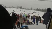 Snijeg vratio turiste na Kosovo
