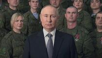 Putin ne vjeruje ni vlastitoj vojsci: Pozirao sa provjerenim statistima