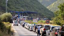 Za izlazak sa Kosova preko Merdara potrebno je do četiri sata