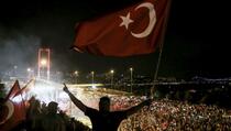 Kako je osujećen izdajnički pokušaj puča: Sedam godina od historijskog otpora naroda Turske