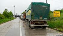 Kamioni sa srpskom robom ni danas ne mogu ući na Kosovo