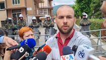 Novinari iz Srbije i sa Kosova u odbrani vlasnika kafića koji im je otvorio vrata