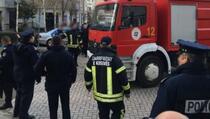 Vatrogasno vozilo sudario se sa policijskim automobilom u Prizrenu