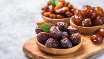 Znate li zašto je poslanik Muhammed preporučio jedenje hurmi?