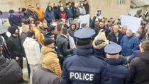 Dragaš: Protest mještana zbog učestalih problema sa električnom energijom