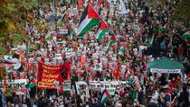 Desetine hiljada građana na ulicama Londona pozvalo na prestanak ubijanja Palestinaca