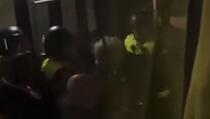 Haotične scene u Nizozemskoj: Policija privela fudbalere Legije, a pretukla predsjednika kluba?