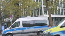 Njemačka: Maloljetnici nožem ubili beskućnika pa sve snimili mobitelom