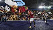 Mancini kažnjen zbog kontroverzne zastave tokom proslave, navijači Rome skupili novac