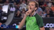 Triler u pet setova: Medvedev velikim preokretom do finala Australian Opena