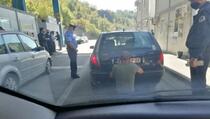 Kryeziu: Uskoro odluka o kretanju automobila sa srpskim tablicama bez naljepnica