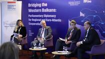 Sveçla: Srbija ima destruktivnu ulogu, Kosovo mora da postane dio EU