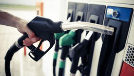 Nešto niže cijene nafte i benzina