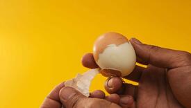 Trik za guljenje kuhanih jaja: Pregledalo ga više od 95 hiljada ljudi