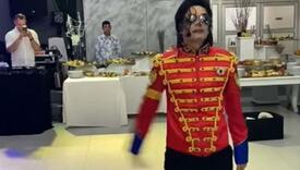 Michael Jackson napravio ludilo na balkanskoj proslavi! Ljudi gledaju i ne vjeruju...
