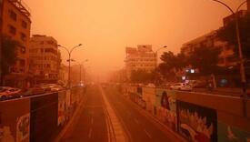 Prašinska oluja u narandžasto obojila nebo iznad Iraka, otkazani letovi