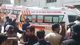 Snažna eksplozija u džamiji, najmanje 30 poginulih, na desetine je ranjenih