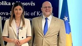 Hovenier: U krizi smo, nije vreme da kosovski ministri putuju u SAD