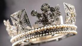 Kruna Elizabete II vrijedi 900.000 dolara, naslijedit će je žena u kraljevskoj porodici