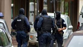 Uhapšeno 10 osoba osumnjičenih za organizovani kriminal u Prištini i Peći