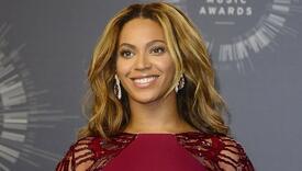 Beyonce se na premijeri pojavila s kćerkom (11) i pokupila gomilu kritika: Obučena kao striptizeta