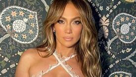 Atraktivna Jennifer Lopez ususret Valentinovu objavila fotografije u donjem rublju
