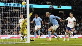 Manchester City preokretom sezone pobijedio Tottenham i vratio se u utrku za prvaka