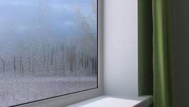 Čest problem tokom hladnih mjeseci: Kondenzacija na prozorima i kako je spriječiti