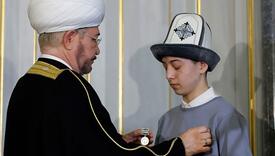 Dječak Islam koji je spasio stotine ljudi u Moskvi odlikovan medaljom za hrabrost