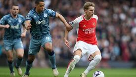 Arsenal nokautiran na Emiratesu, Aston Villa trasirala Cityju put ka odbrani titule prvaka