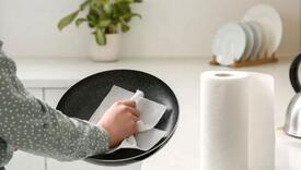 Suđe ne biste trebali brisati papirnatim ubrusima, evo i zašto