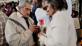 U Mexicu se na Dan zaljubljenih vjenčalo 1.200 parova, mnogi su na taj način uštedjeli novac