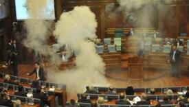 Nastavak suđenja Konjufci zbog bacanja suzavca u parlamentu