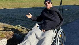 Uznemirujuće / Norveški skijaš pokazao horor posjekotinu nakon teškog pada, završio je u kolicima