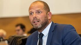 Theo Francken: U Belgiji zatvori puni, strane kriminalce pritvoriti na Kosovu