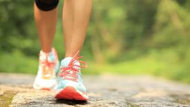 Zašto je hodanje bolje za metabolizam od odlaska u teretanu